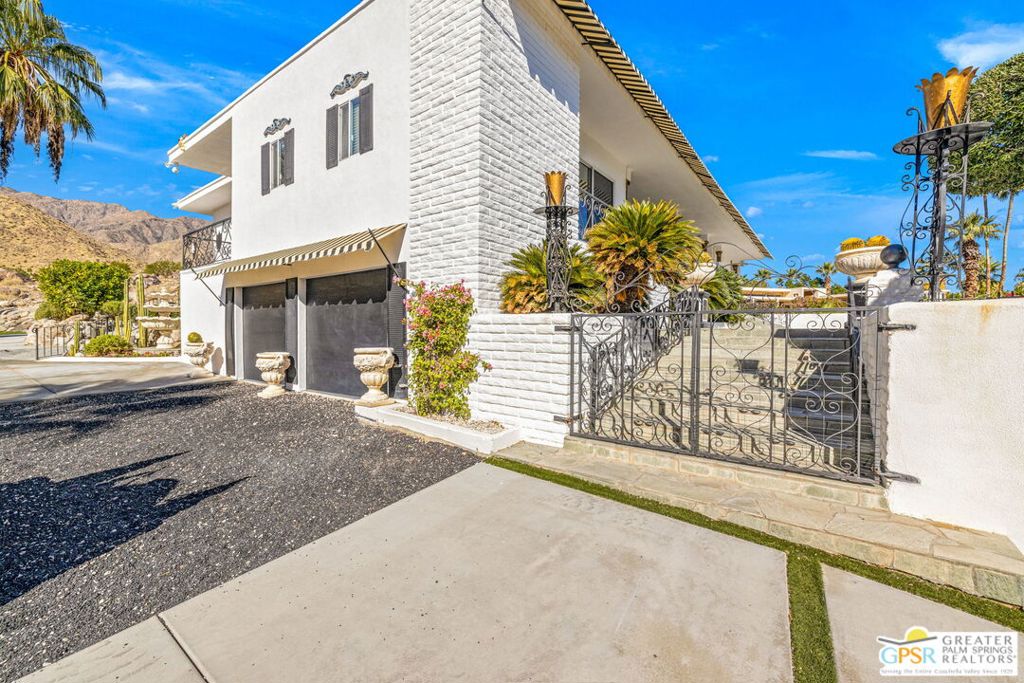 Little Tuscany - Residential