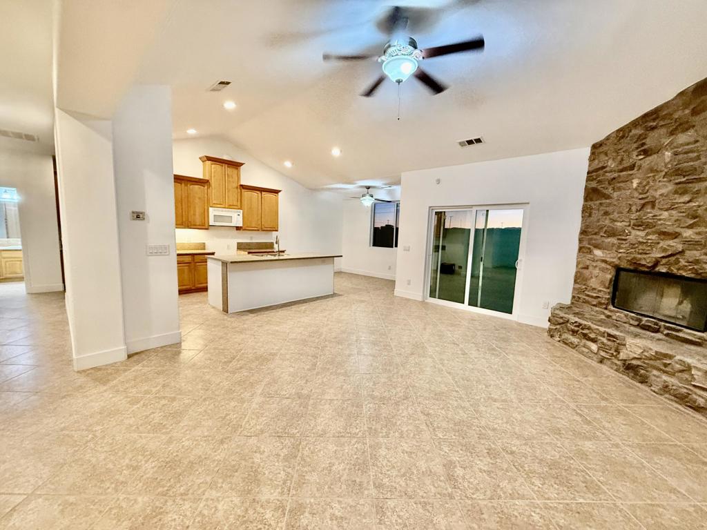 Properties 4 2283 Azure Street