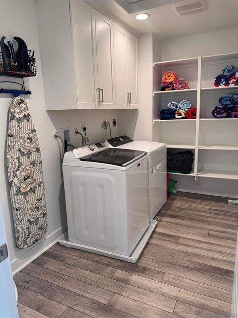 Tiny photo for 29356 Stageline Circle Cir, Menifee, CA 92584 (MLS # 260008687SD)