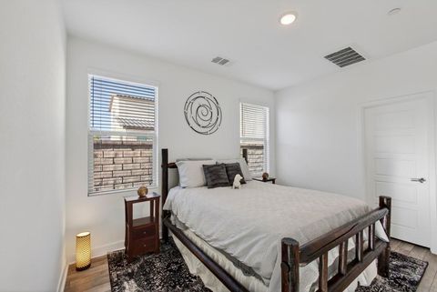 Tiny photo for 29356 Stageline Circle Cir, Menifee, CA 92584 (MLS # 260008687SD)