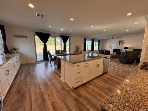 Tiny photo for 29356 Stageline Circle Cir, Menifee, CA 92584 (MLS # 260008687SD)