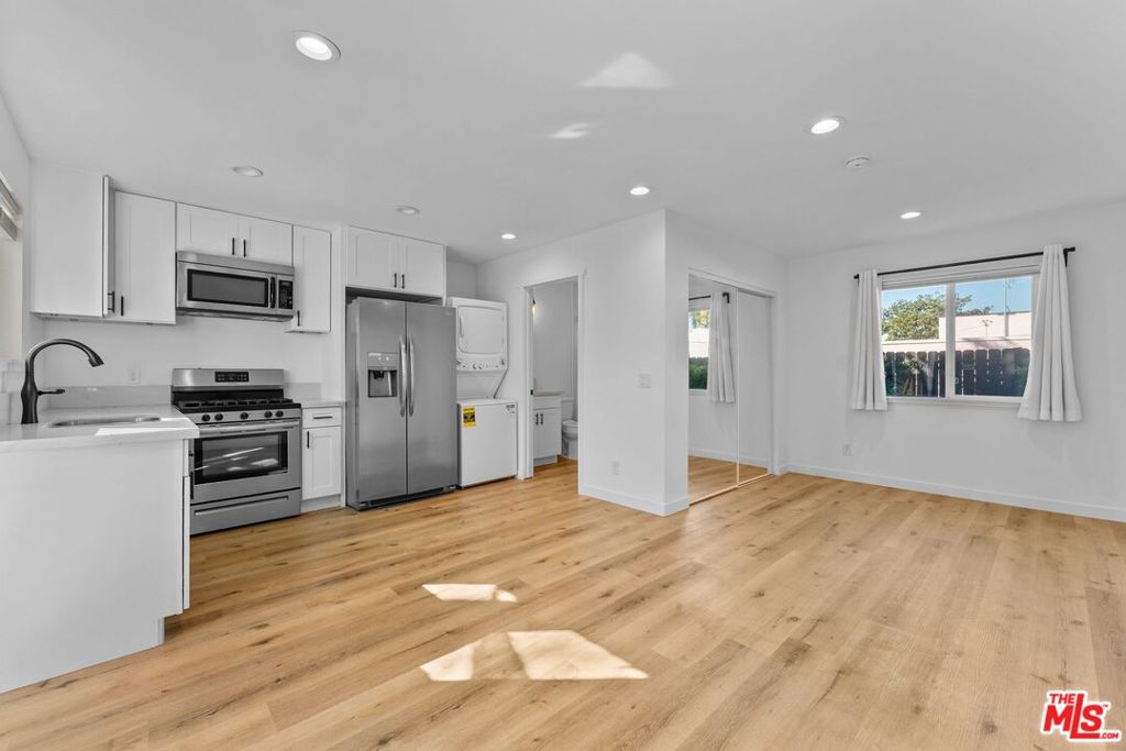 Picfair Village - Residential