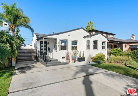 Photo of 1741 S Spaulding Avenue, Los Angeles, CA 90019 (MLS # 25610289)