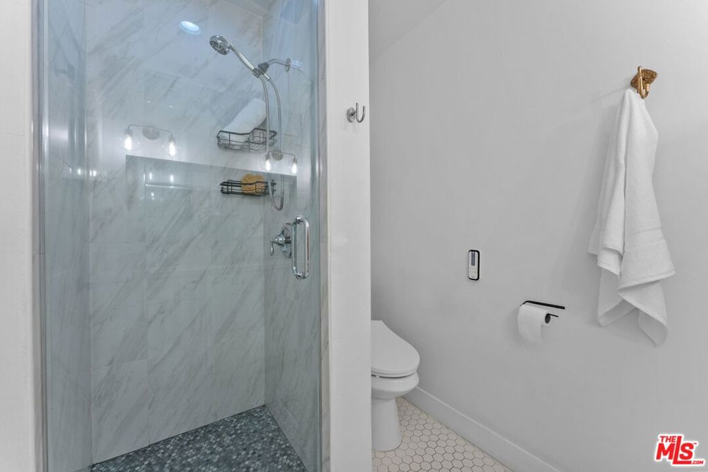 Picfair Village - Residential