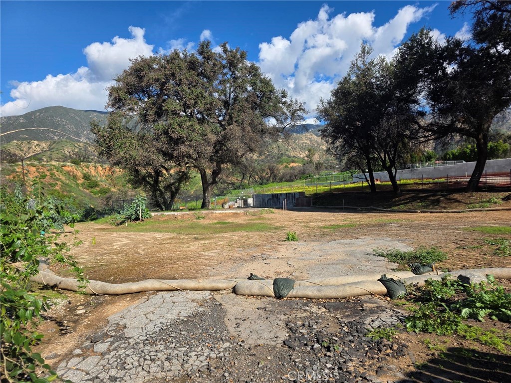461 W Loma Alta