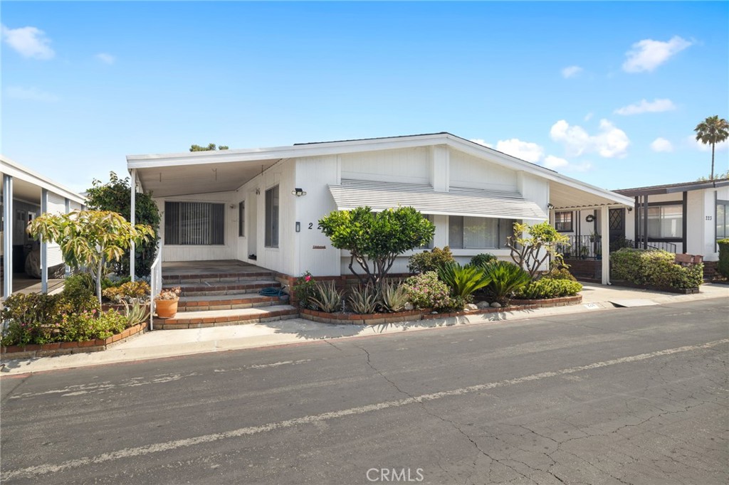 1919 W Coronet Avenue 224