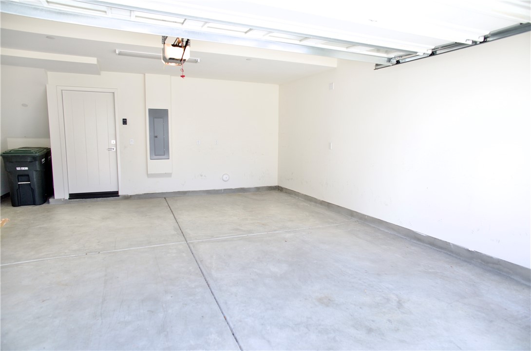 17 West - Residential Lease