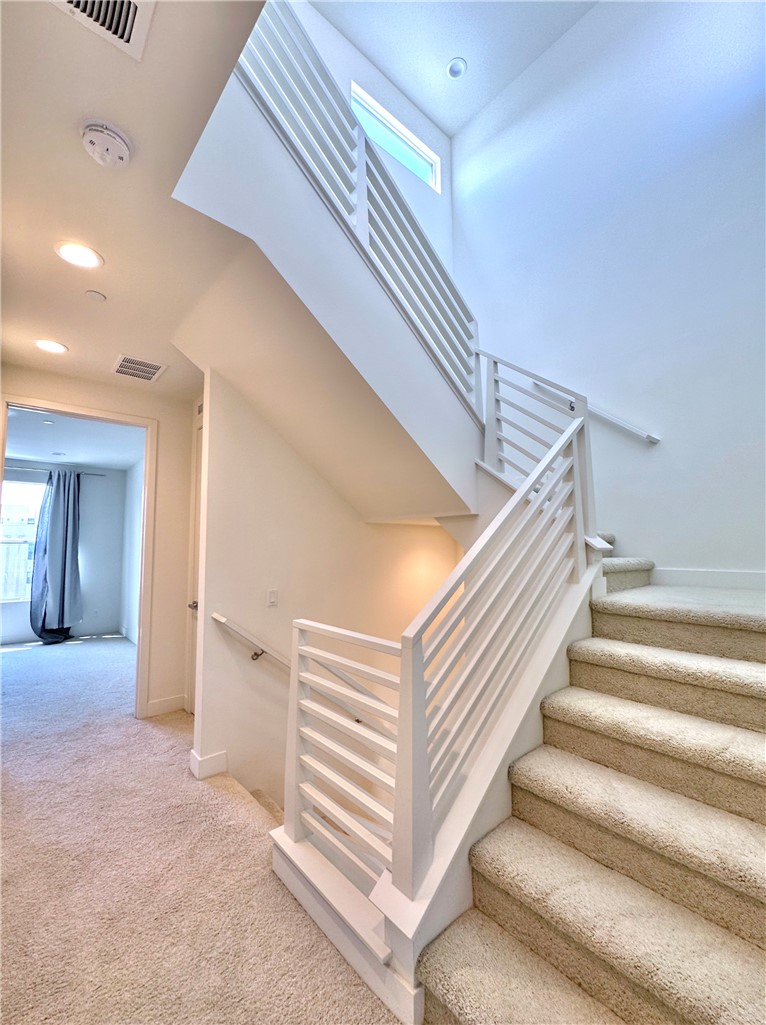 17 West - Residential Lease
