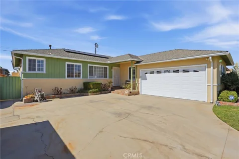 MLS: RS26212779