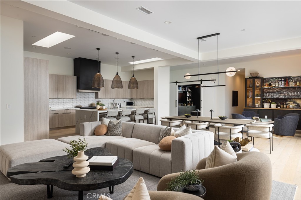 Harbor Highlands II (HH02) - Residential Lease