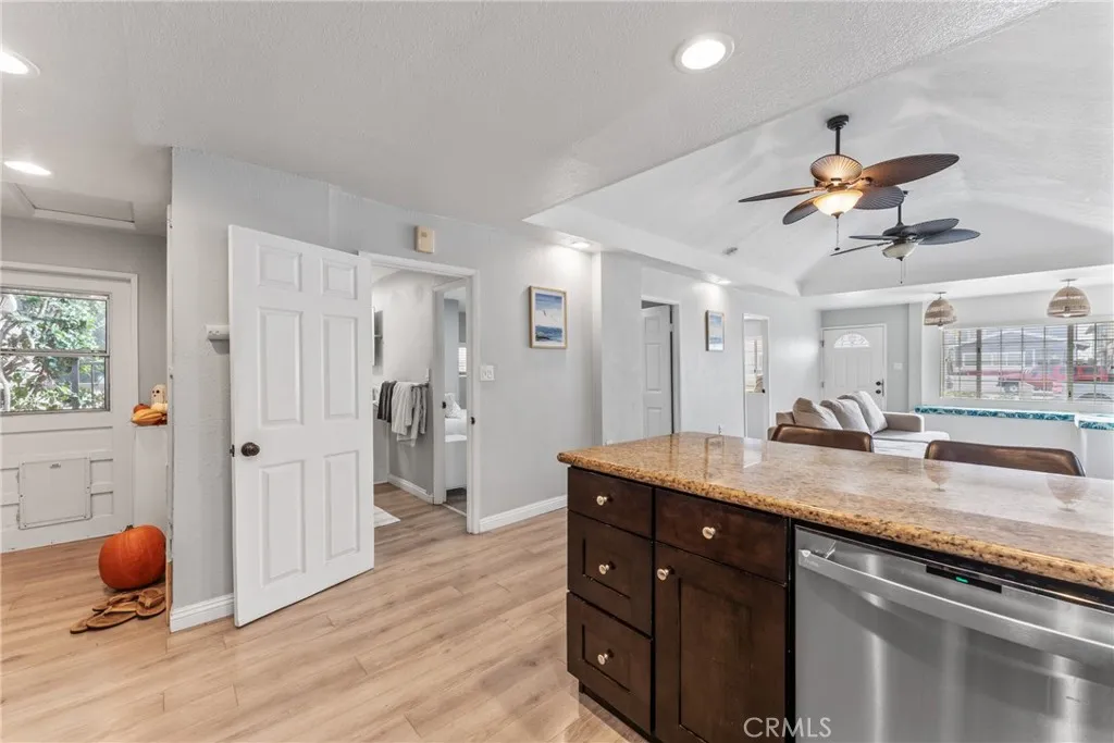 Newport Beach, California 92661, United States, ,Residential,Active,227302