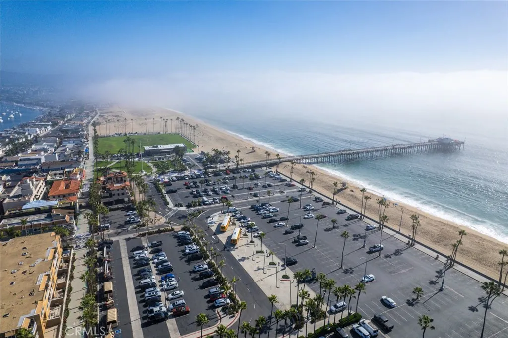 Newport Beach, California 92661, United States, ,Residential,Active,227302