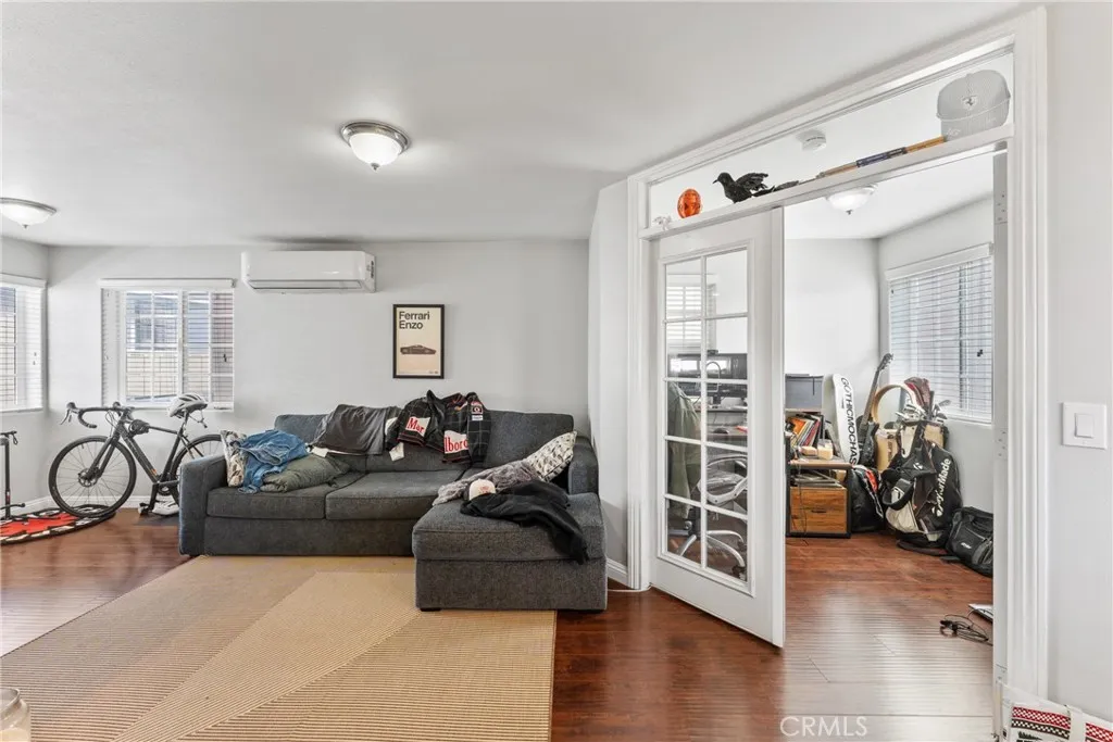 Newport Beach, California 92661, United States, ,Residential,Active,227302