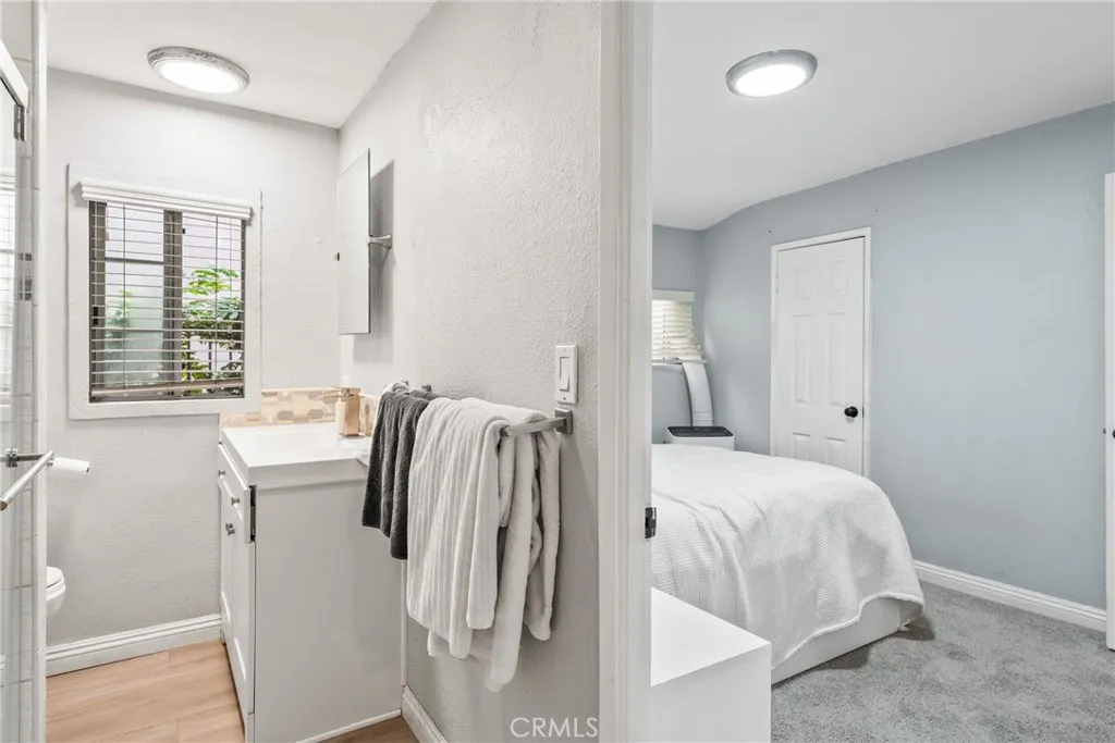 Newport Beach, California 92661, United States, ,Residential,Active,227302