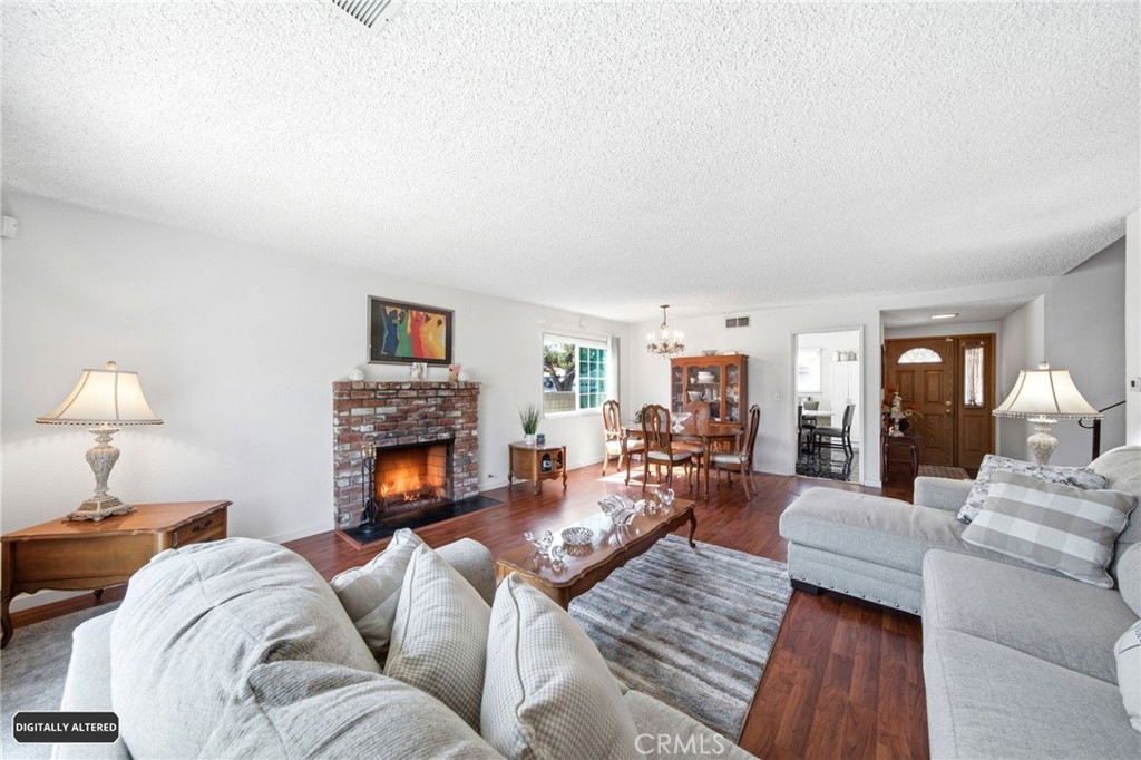 1047 Ashbridge Lane