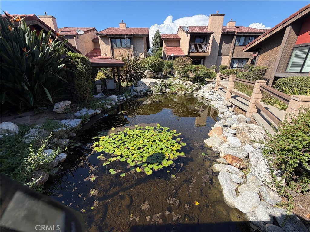 149 S Hollenbeck Avenue