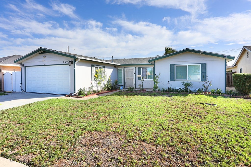 6062 Dr Glenwood
