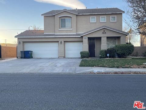 Photo of 43637 59th Street, Lancaster, CA 93536 (MLS # 25629325)