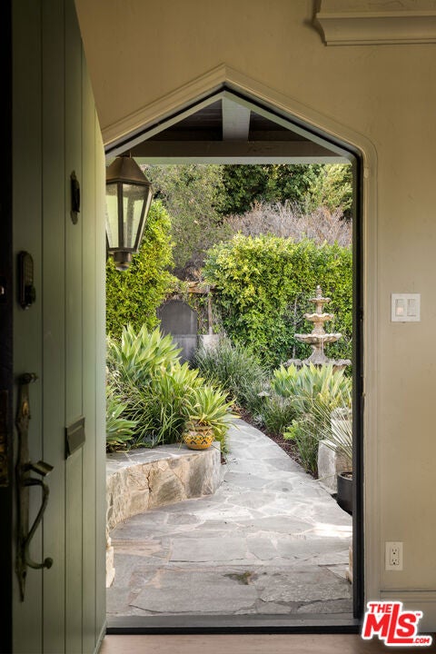 2810 Woodshire Drive
