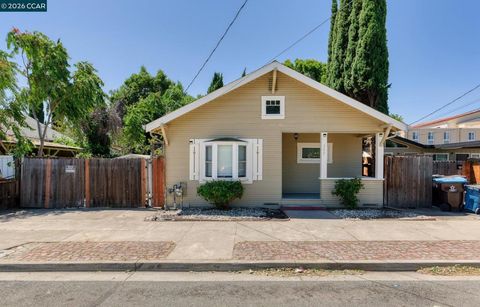 Photo of 507 W 5Th St ST, Antioch, CA 94509 (MLS # 41136402)