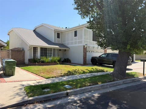 Photo of 18012 Raymer ST, Northridge, CA 91325 (MLS # SR26166318)