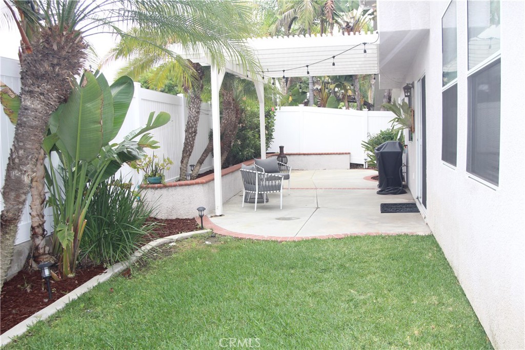 20 Bronco Street