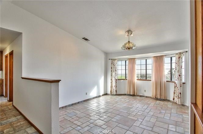 8441 Sierra Vista