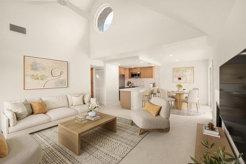 Photo of 17925 Caminito Pinero #270, San Diego, CA 92128 (MLS # 250044546SD)