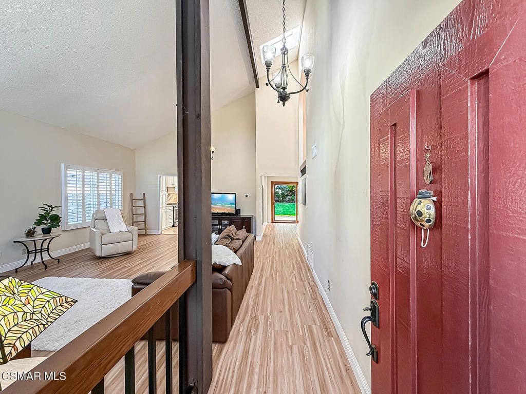 Photo of 708 Paseo De Leon, Newbury Park, CA 91320 (MLS # 225005265)