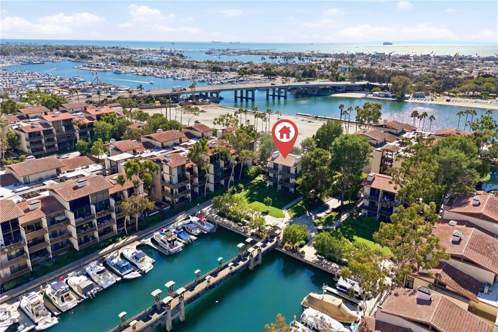 8103 N Marina Pacifica Drive N