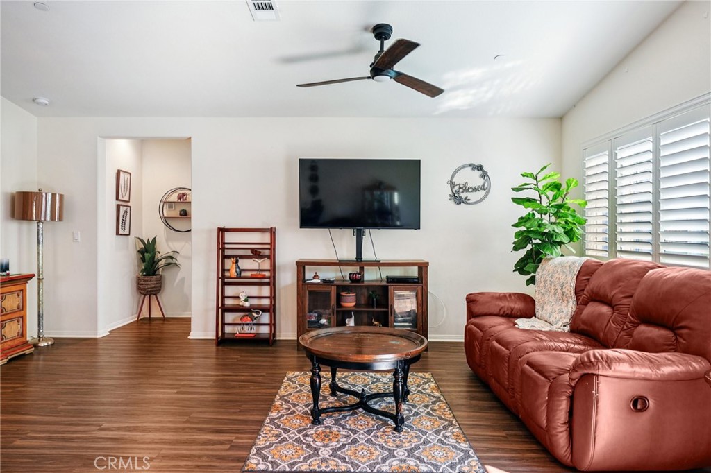 29114 Larch