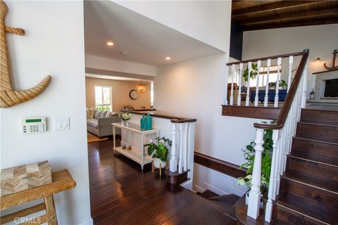 Tiny photo for 807 El Redondo Avenue, Redondo Beach, CA 90277 (MLS # SB25174571)