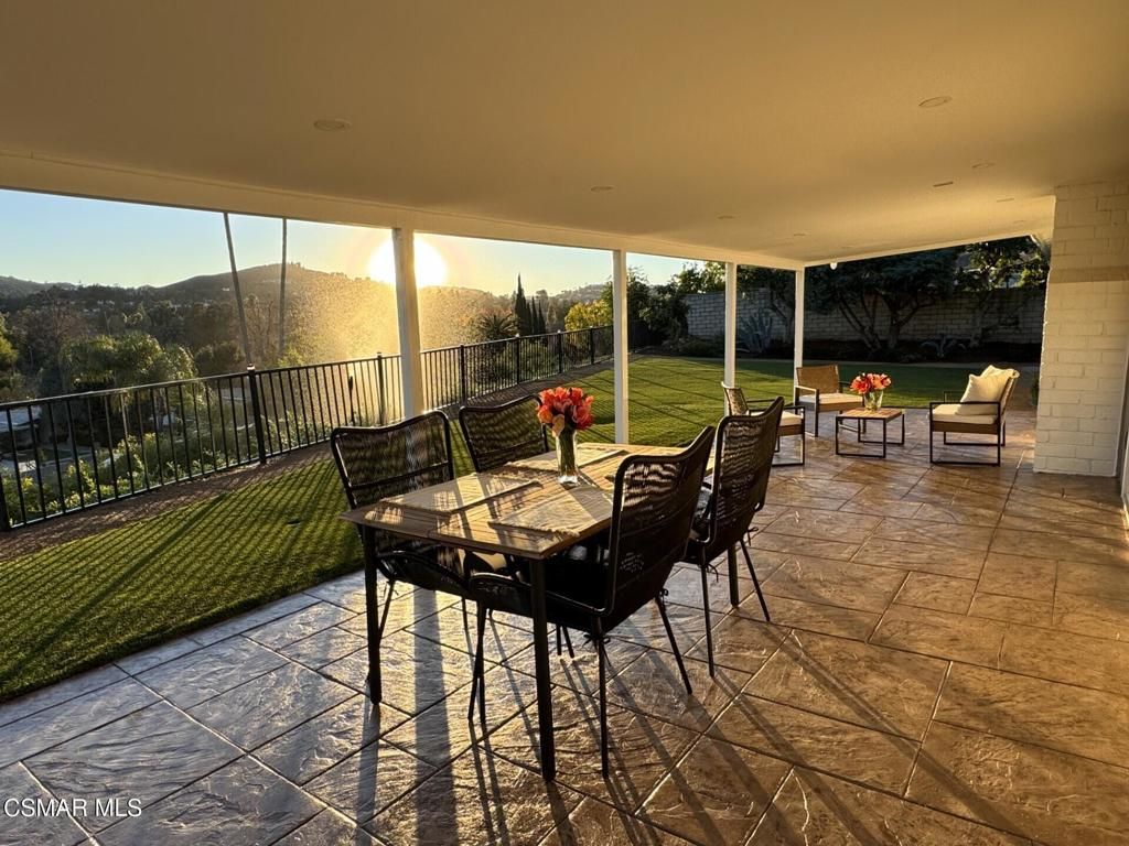 Photo of 4627 Willens Avenue, Woodland Hills, CA 91364 (MLS # 226000325)