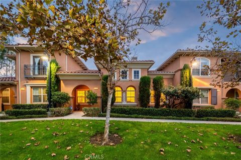 Photo of 23 Herringbone, Irvine, CA 92620 (MLS # PW25261240)