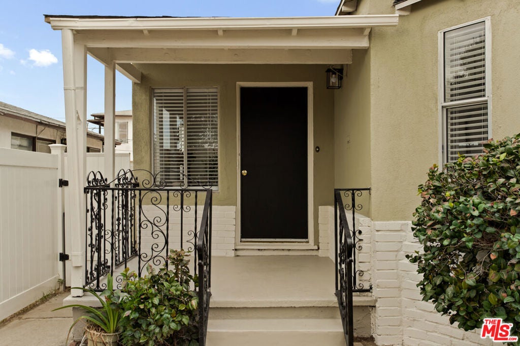523 Simmons Avenue