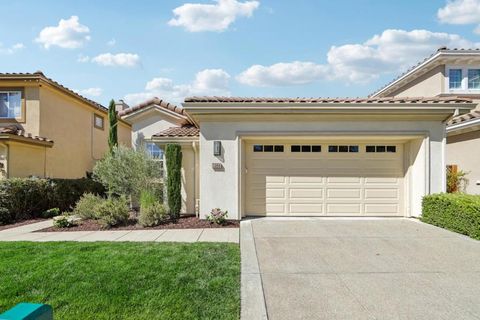 Photo of 5869 Pistoia Way, San Jose, CA 95138 (MLS # ML82050727)