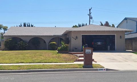 Photo of 2318 Medina Avenue, Simi Valley, CA 93063 (MLS # 226002179)