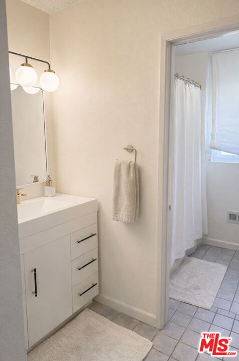 Tiny photo for 4084 Yankee Drive, Agoura Hills, CA 91301 (MLS # 26656999)