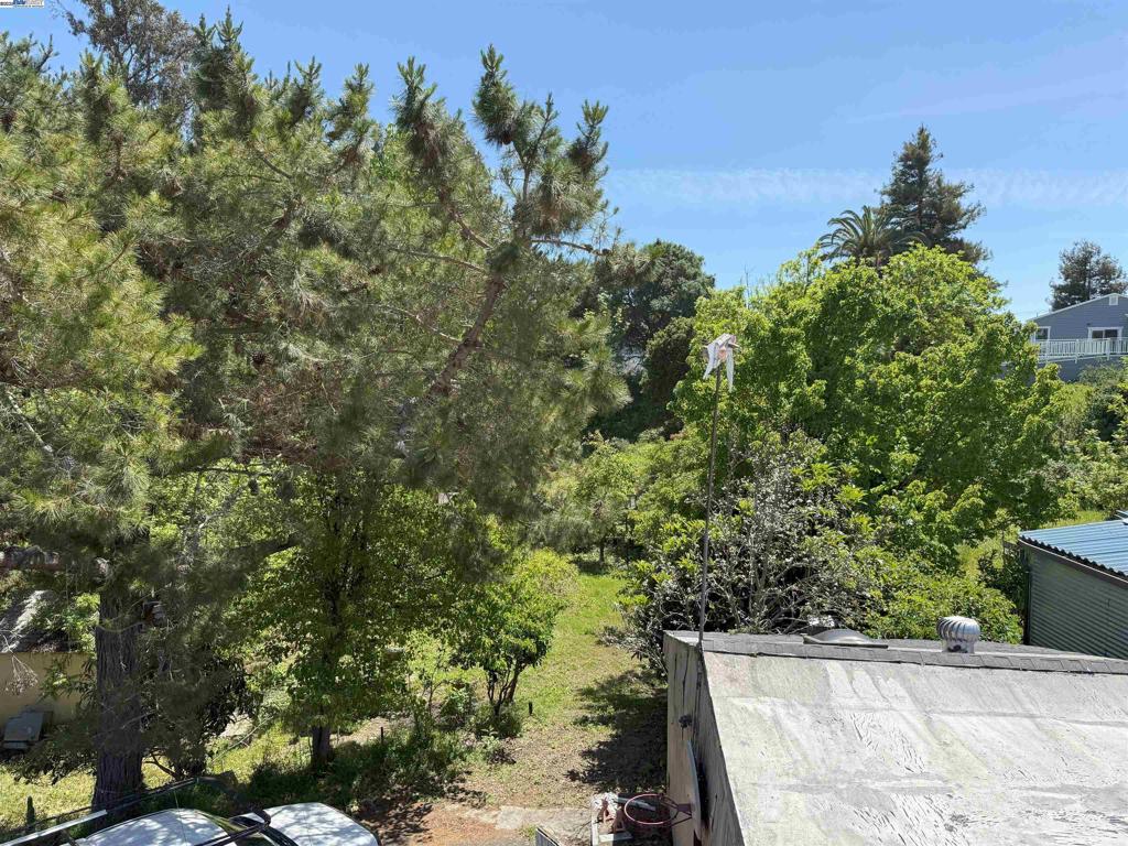 EL SOBRANTE - Residential