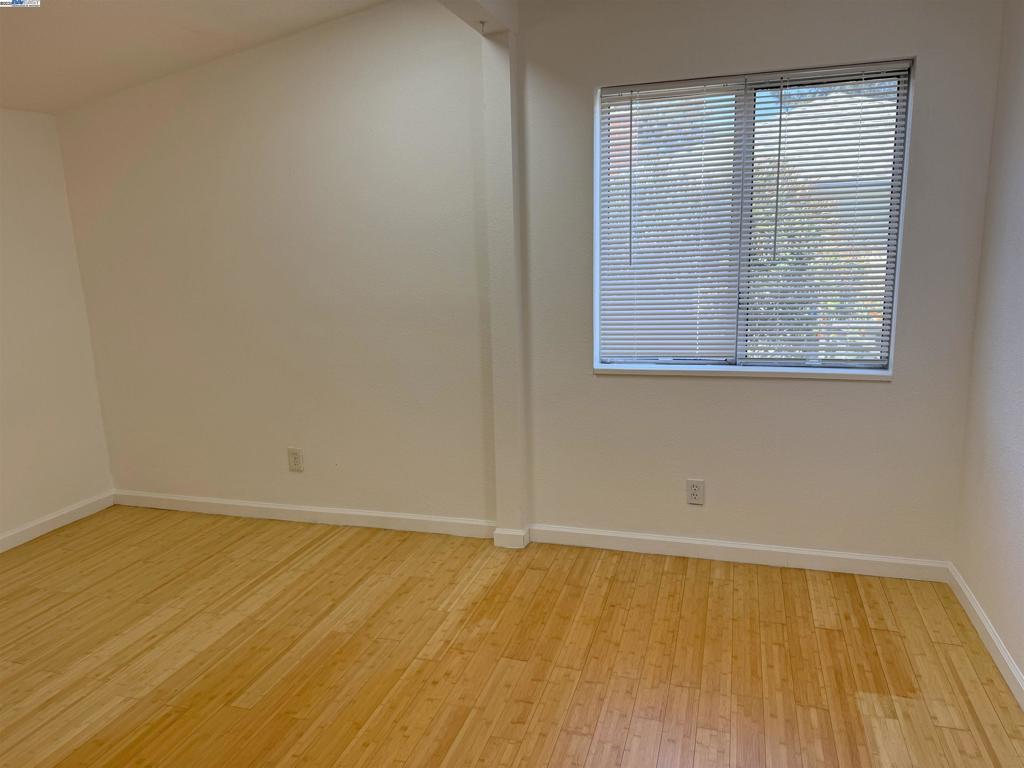 EL SOBRANTE - Residential
