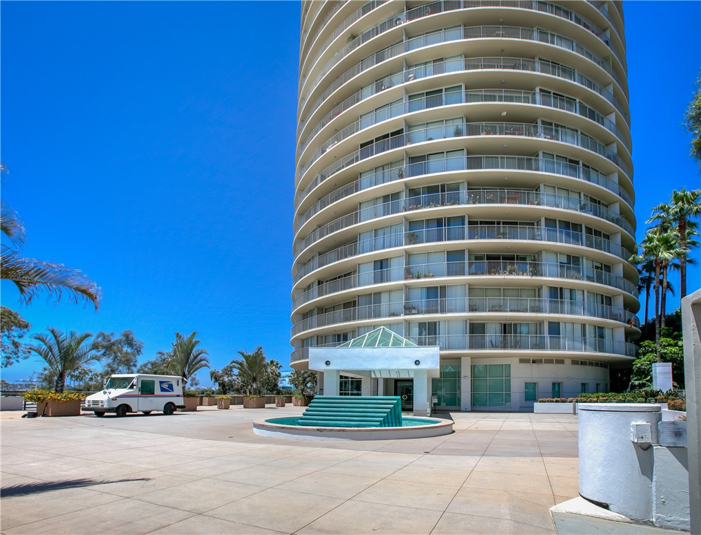 700 E Ocean Boulevard 2606