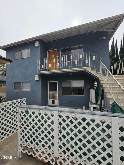 Photo of 12246 Oxnard Street #1st Fl, Los Angeles, CA 91606 (MLS # P1-26159)