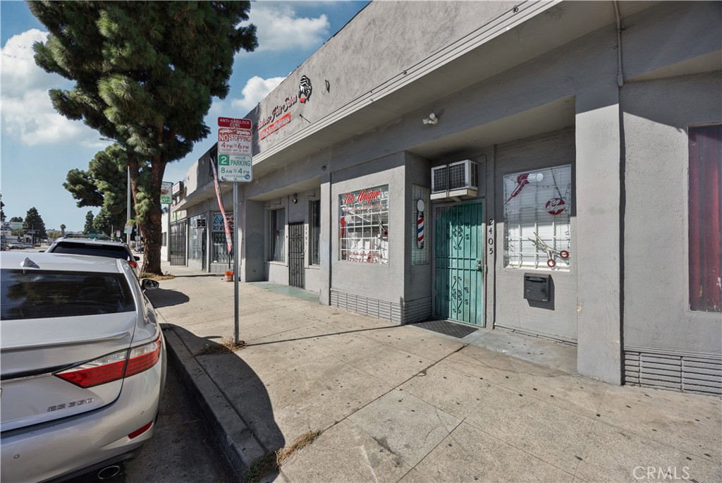 2401 W Martin Luther King Jr