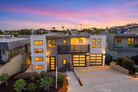 Photo of 33871 Calle La Primavera, Dana Point, CA 92629 (MLS # OC26223969)