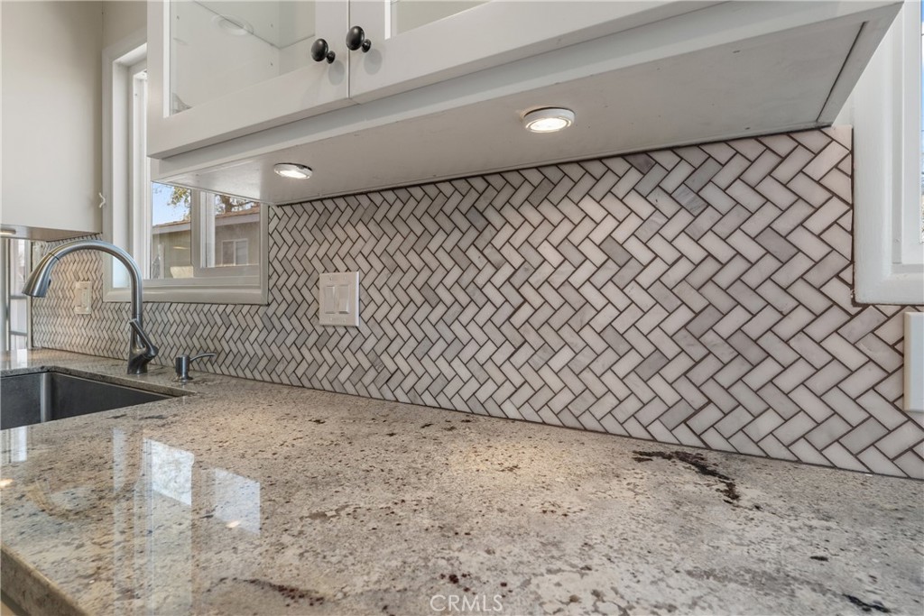 1532 1534 W 221st Street