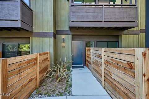 Photo of 4201 Pennsylvania Avenue #C2, Glendale, CA 91214 (MLS # P1-25951)