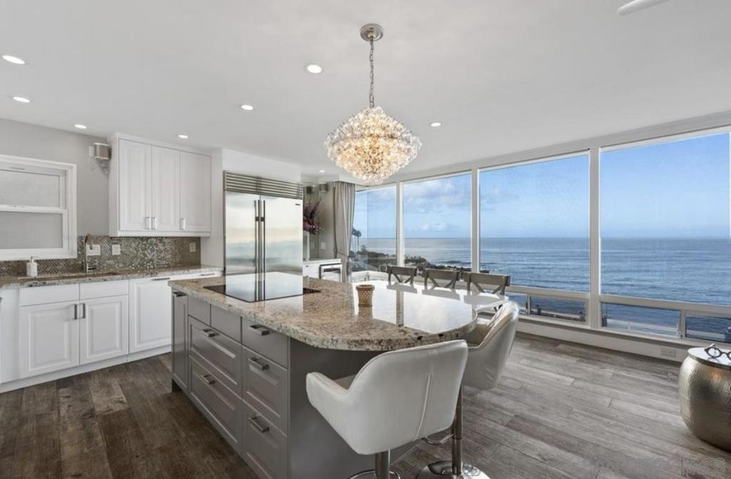 1219 COAST BLVD. #4