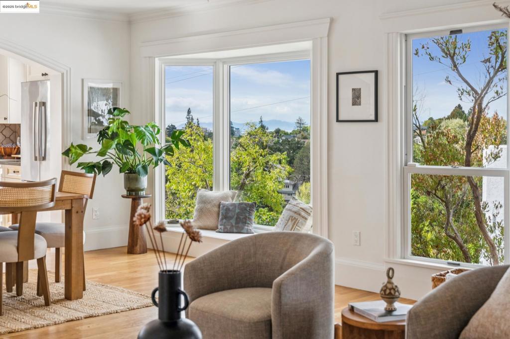 GLENVIEW - Residential