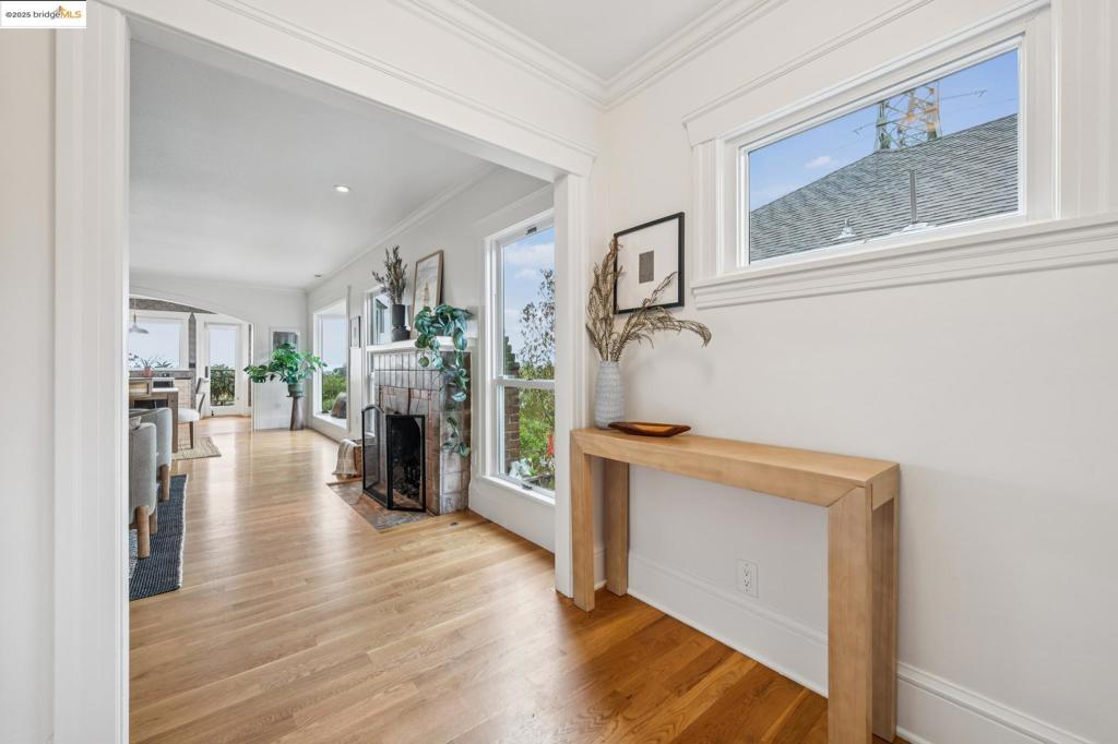 GLENVIEW - Residential