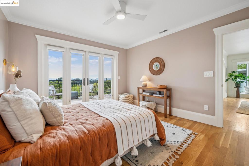 GLENVIEW - Residential